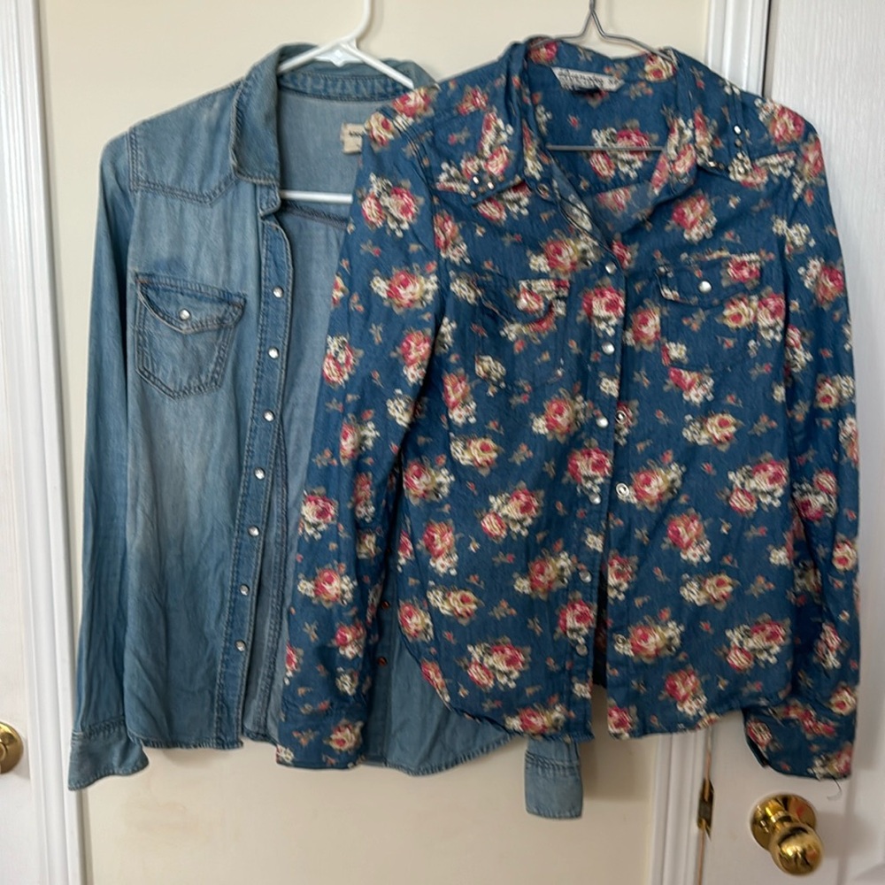 🍄Denim Button Down Bundle